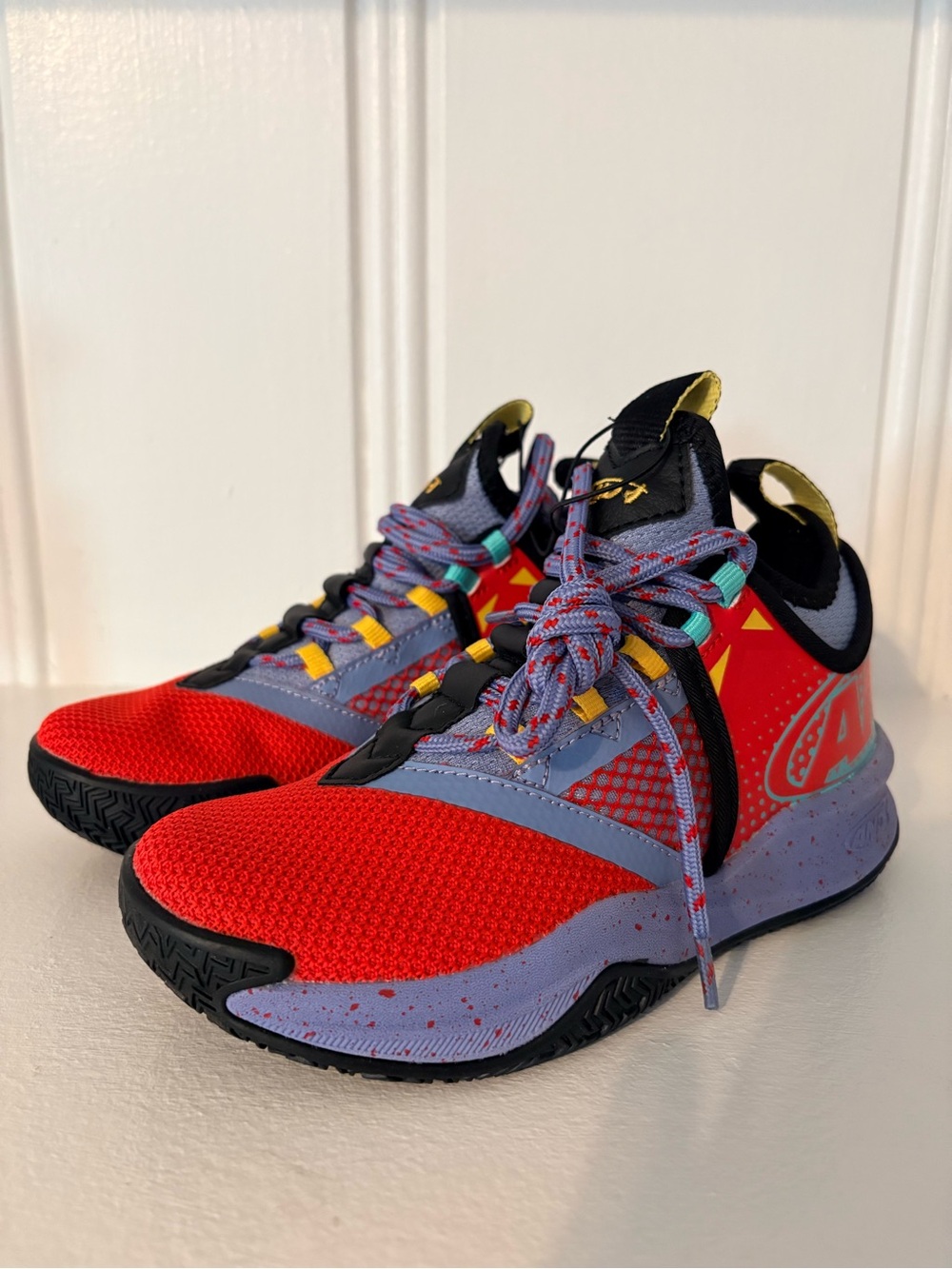 And1 Kids Sneakers in Red, Lavender & Black